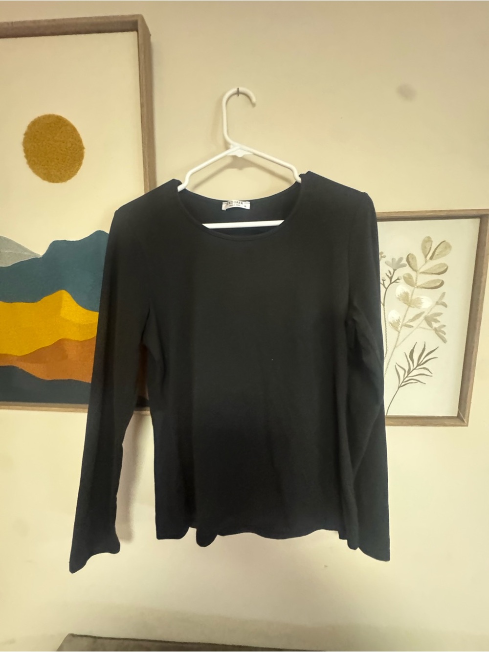 Amazon Women's Black Long-Sleeve Crew Neck Tee